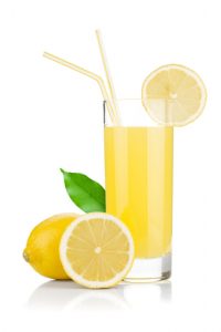 Agua y limon